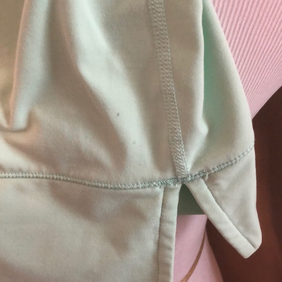 Lululemon pullover - Picture 6 of 6